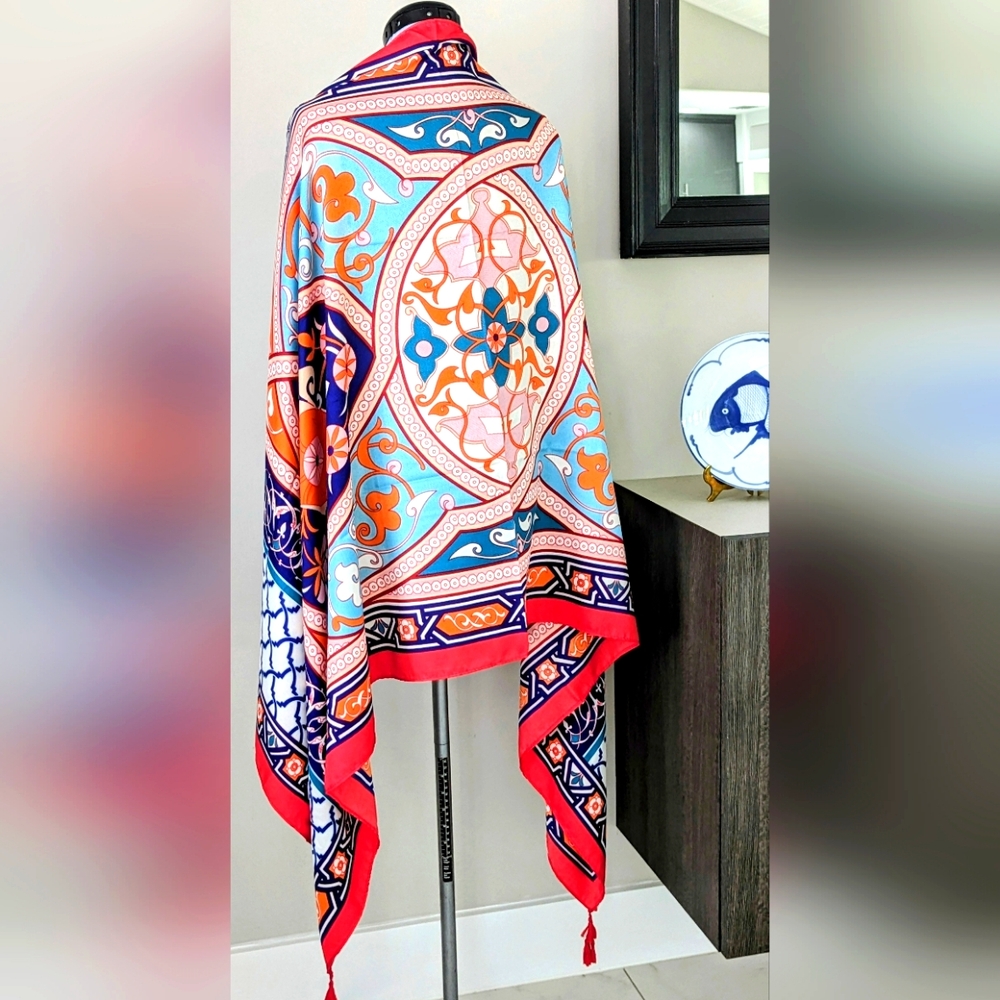 Large Wrap Stunning